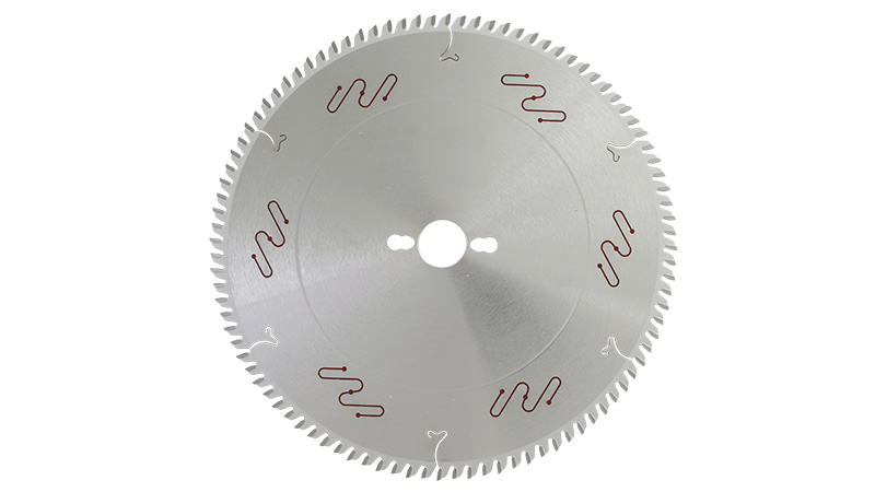 Circular saw blades for woodworking