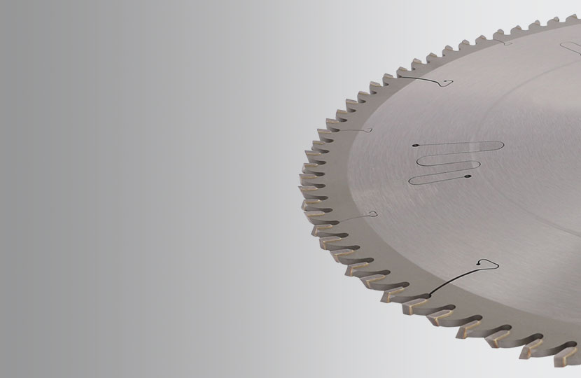 Sizing saw blades